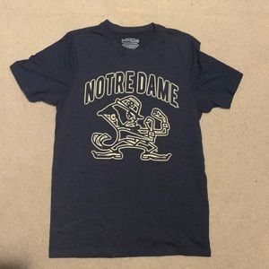 Notre Dame Fighting Irish Medium Navy Short Sleeved Shirt
